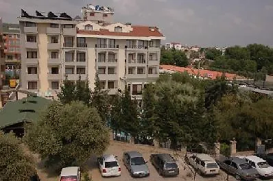 Hera Hotel