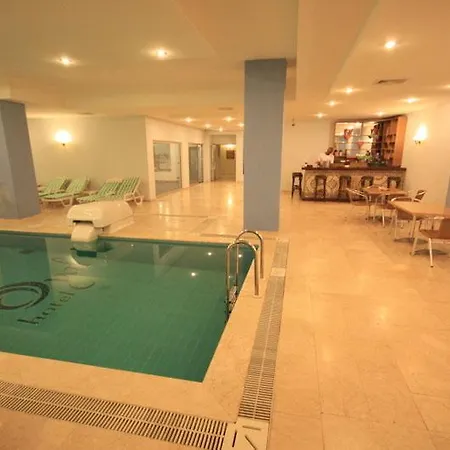 Hera Hotell